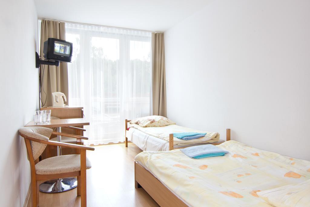 Centrum Wypoczynkowe Wiezyca Somonino Zimmer foto
